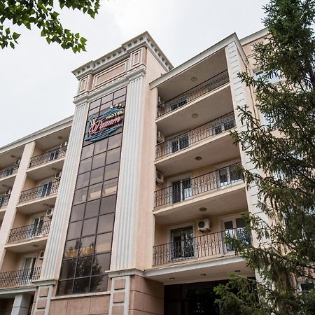 Rakhat Hotel 乌拉尔斯克 外观 照片